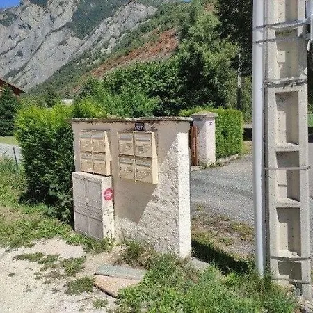 Appartement Avec Jardin Au Pied De L'Alpe D'Huez La Garde  Exterior photo